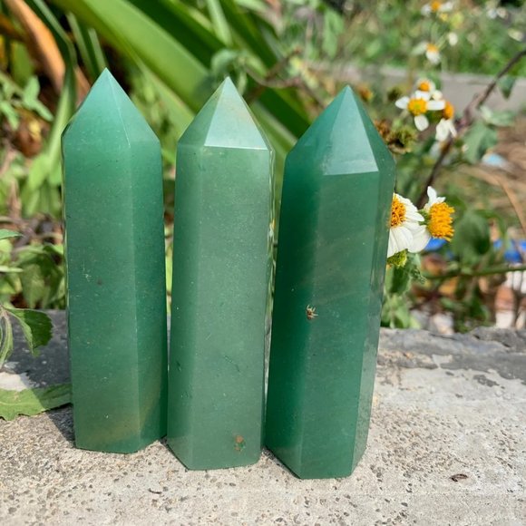 3'' Aventurine Quartz Point Obelisk Natural Green Crystal Wand Tower Decoration - Picture 4 of 5